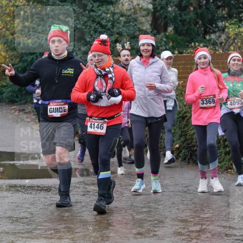 07.12.2025 - St. Pauli X-Mass-Run No. 15 Michael Burmester http://msf.ph/oto/9400899 07.12.2025 10:24:16 Laufen 15, 1910, 5, 4146, 3369, 4095 meine-sportfotos.de