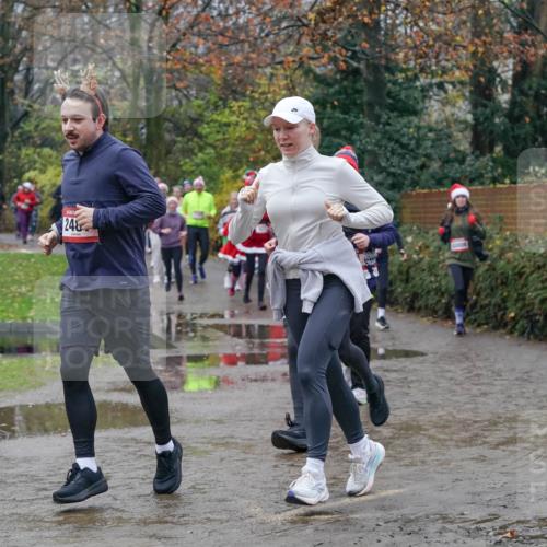 07.12.2025 - St. Pauli X-Mass-Run No. 15 Michael Burmester http://msf.ph/oto/9400921 07.12.2025 10:24:21 Laufen 248 meine-sportfotos.de