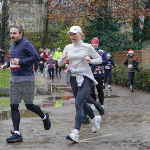 07.12.2025 - St. Pauli X-Mass-Run No. 15 Michael Burmester http://msf.ph/oto/9400922 07.12.2025 10:24:21 Laufen 248 meine-sportfotos.de