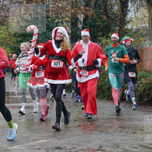 07.12.2025 - St. Pauli X-Mass-Run No. 15 Michael Burmester http://msf.ph/oto/9400953 07.12.2025 10:24:29 Laufen 5, 2250, 1051, 823, 5, 821, 824, 322 meine-sportfotos.de