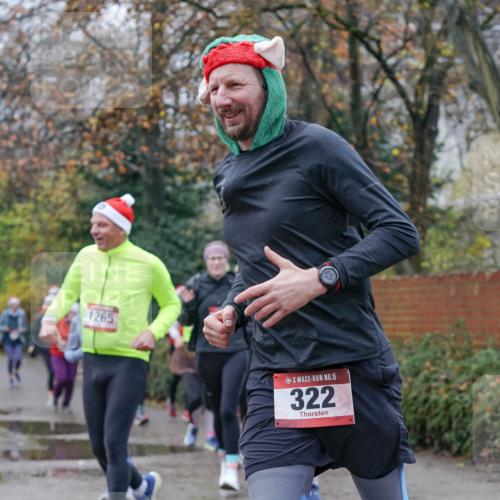 07.12.2025 - St. Pauli X-Mass-Run No. 15 Michael Burmester http://msf.ph/oto/9400968 07.12.2025 10:24:32 Laufen 1265, 15, 322 meine-sportfotos.de