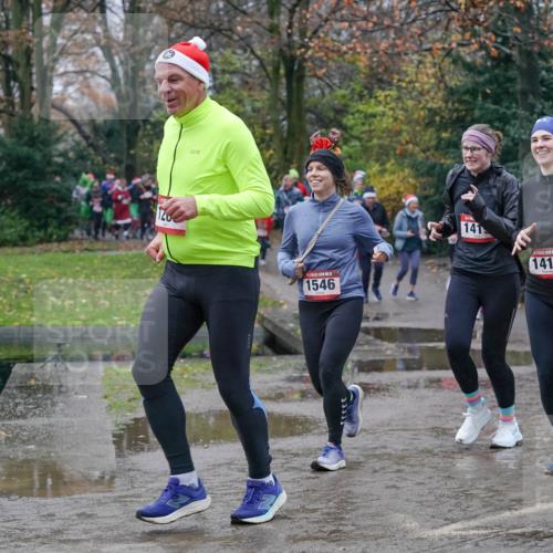 07.12.2025 - St. Pauli X-Mass-Run No. 15 Michael Burmester http://msf.ph/oto/9400971 07.12.2025 10:24:33 Laufen 5, 2797, 1546, 141, 1415, 2488 meine-sportfotos.de