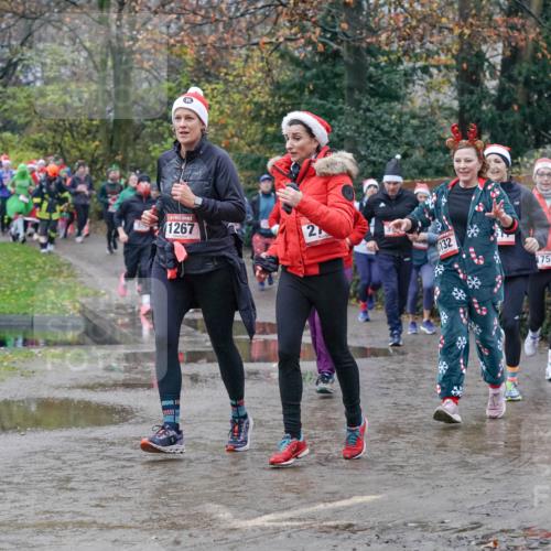07.12.2025 - St. Pauli X-Mass-Run No. 15 Michael Burmester http://msf.ph/oto/9400994 07.12.2025 10:24:37 Laufen 1267, 21, 132, 1758 meine-sportfotos.de