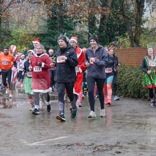 07.12.2025 - St. Pauli X-Mass-Run No. 15 Michael Burmester http://msf.ph/oto/9401054 07.12.2025 10:24:51 Laufen 2734, 3038, 513, 105, 232, 53, 1089, 2921, 33 meine-sportfotos.de