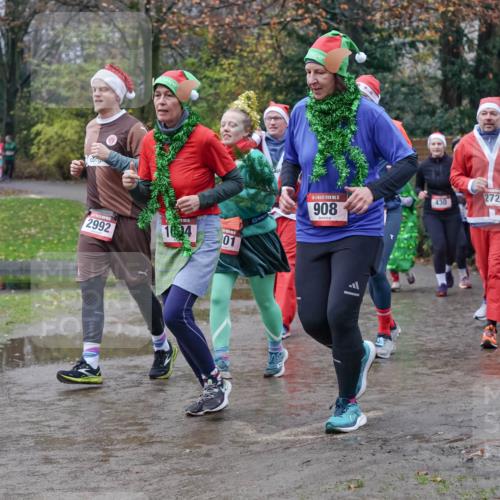 07.12.2025 - St. Pauli X-Mass-Run No. 15 Michael Burmester http://msf.ph/oto/9401107 07.12.2025 10:25:03 Laufen 2992, 1024, 506, 01, 15, 908, 430, 2724 meine-sportfotos.de