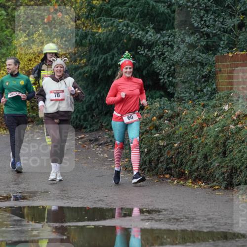 07.12.2025 - St. Pauli X-Mass-Run No. 15 Michael Burmester http://msf.ph/oto/9401134 07.12.2025 10:25:17 Laufen 42, 264, 267, 78, 60 meine-sportfotos.de