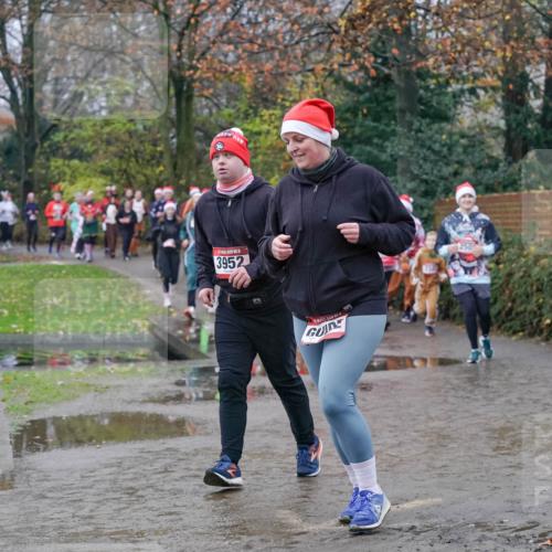 07.12.2025 - St. Pauli X-Mass-Run No. 15 Michael Burmester http://msf.ph/oto/9401282 07.12.2025 10:25:54 Laufen 3952, 250 meine-sportfotos.de