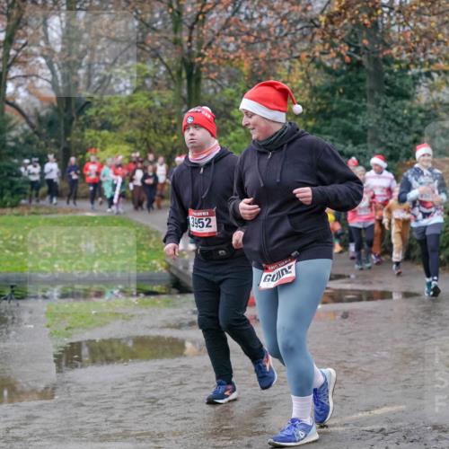07.12.2025 - St. Pauli X-Mass-Run No. 15 Michael Burmester http://msf.ph/oto/9401284 07.12.2025 10:25:54 Laufen 3952 meine-sportfotos.de