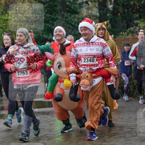 07.12.2025 - St. Pauli X-Mass-Run No. 15 Michael Burmester http://msf.ph/oto/9401305 07.12.2025 10:26:00 Laufen 2158, 1, 15, 2763, 93, 15, 2340, 4619, 3350 meine-sportfotos.de