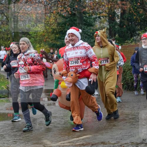 07.12.2025 - St. Pauli X-Mass-Run No. 15 Michael Burmester http://msf.ph/oto/9401309 07.12.2025 10:26:01 Laufen 2220, 2763, 2340, 2779, 3350 meine-sportfotos.de