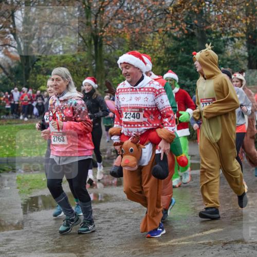 07.12.2025 - St. Pauli X-Mass-Run No. 15 Michael Burmester http://msf.ph/oto/9401314 07.12.2025 10:26:01 Laufen 2763, 15, 2340, 277, 2767, 3350 meine-sportfotos.de
