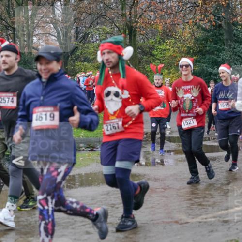 07.12.2025 - St. Pauli X-Mass-Run No. 15 Michael Burmester http://msf.ph/oto/9401328 07.12.2025 10:26:05 Laufen 2574, 1619, 2767, 60, 1521, 1515, 1691 meine-sportfotos.de