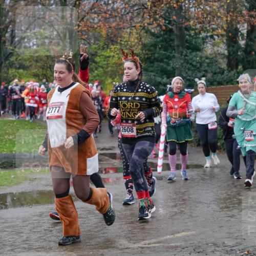 07.12.2025 - St. Pauli X-Mass-Run No. 15 Michael Burmester http://msf.ph/oto/9401348 07.12.2025 10:26:10 Laufen 380, 2777, 2608, 859 meine-sportfotos.de