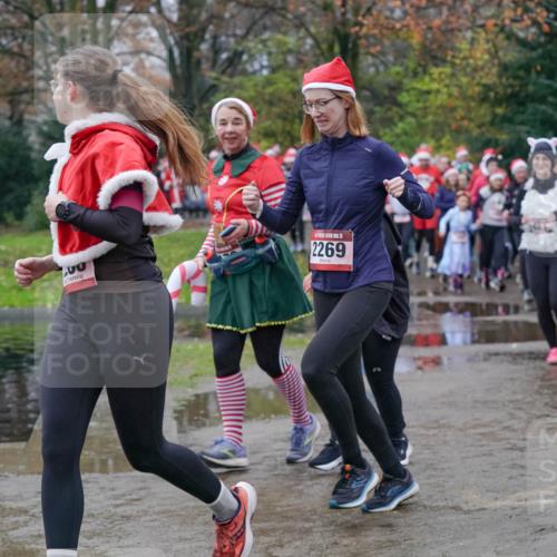 07.12.2025 - St. Pauli X-Mass-Run No. 15 Michael Burmester http://msf.ph/oto/9401366 07.12.2025 10:26:14 Laufen 890, 00, 2269 meine-sportfotos.de