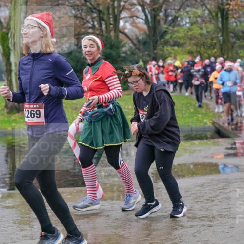 07.12.2025 - St. Pauli X-Mass-Run No. 15 Michael Burmester http://msf.ph/oto/9401369 07.12.2025 10:26:15 Laufen 15, 269 meine-sportfotos.de