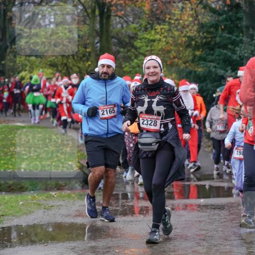 07.12.2025 - St. Pauli X-Mass-Run No. 15 Michael Burmester http://msf.ph/oto/9401397 07.12.2025 10:26:20 Laufen 2165, 2328, 198, 19 meine-sportfotos.de
