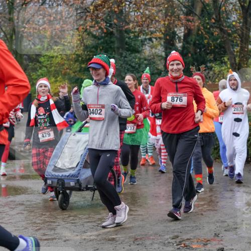 07.12.2025 - St. Pauli X-Mass-Run No. 15 Michael Burmester http://msf.ph/oto/9401468 07.12.2025 10:26:36 Laufen 2146, 479, 15, 3402, 737, 876, 18, 2837 meine-sportfotos.de