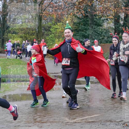 07.12.2025 - St. Pauli X-Mass-Run No. 15 Michael Burmester http://msf.ph/oto/9401497 07.12.2025 10:26:42 Laufen 64, 172, 1726, 661 meine-sportfotos.de