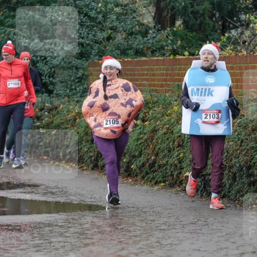 07.12.2025 - St. Pauli X-Mass-Run No. 15 Michael Burmester http://msf.ph/oto/9401522 07.12.2025 10:26:48 Laufen 25, 4478, 2105, 0, 15, 2103 meine-sportfotos.de