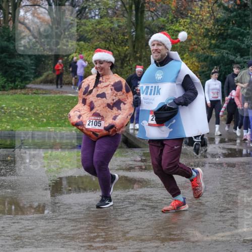 07.12.2025 - St. Pauli X-Mass-Run No. 15 Michael Burmester http://msf.ph/oto/9401537 07.12.2025 10:26:52 Laufen 2105, 100, 253, 4478 meine-sportfotos.de