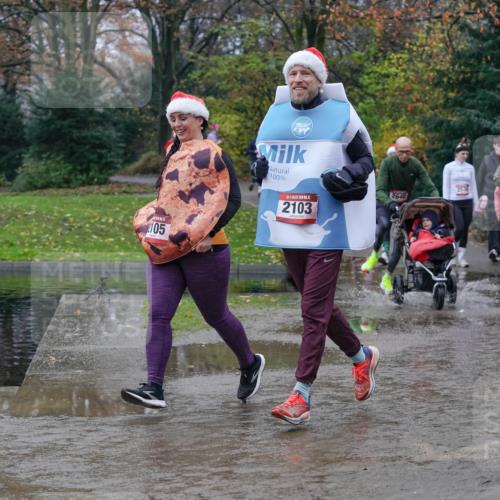 07.12.2025 - St. Pauli X-Mass-Run No. 15 Michael Burmester http://msf.ph/oto/9401539 07.12.2025 10:26:52 Laufen 105, 100, 15, 2103, 2646 meine-sportfotos.de