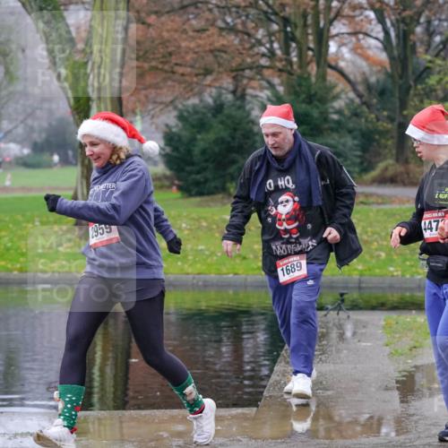 07.12.2025 - St. Pauli X-Mass-Run No. 15 Michael Burmester http://msf.ph/oto/9401564 07.12.2025 10:26:59 Laufen 2959, 5, 1689, 15, 4473 meine-sportfotos.de