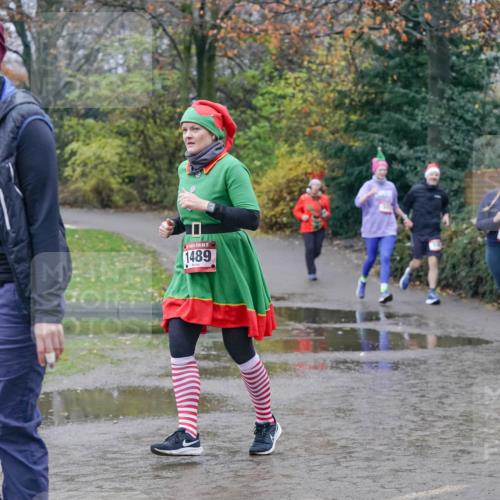 07.12.2025 - St. Pauli X-Mass-Run No. 15 Michael Burmester http://msf.ph/oto/9401580 07.12.2025 10:27:03 Laufen 1793, 1489, 1305 meine-sportfotos.de