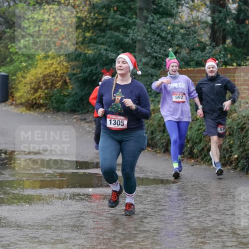 07.12.2025 - St. Pauli X-Mass-Run No. 15 Michael Burmester http://msf.ph/oto/9401587 07.12.2025 10:27:04 Laufen 1305, 592, 59 meine-sportfotos.de