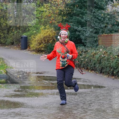 07.12.2025 - St. Pauli X-Mass-Run No. 15 Michael Burmester http://msf.ph/oto/9401613 07.12.2025 10:27:09 Laufen  meine-sportfotos.de