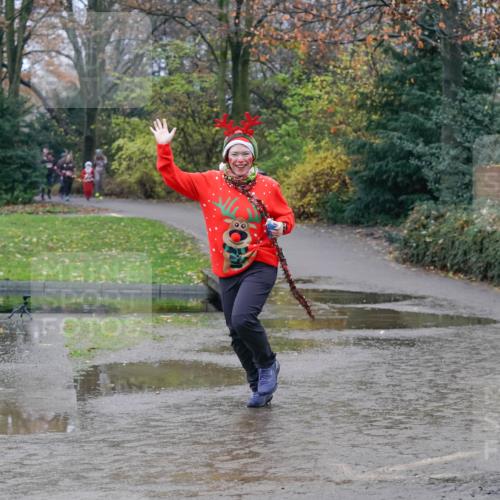 07.12.2025 - St. Pauli X-Mass-Run No. 15 Michael Burmester http://msf.ph/oto/9401617 07.12.2025 10:27:10 Laufen  meine-sportfotos.de