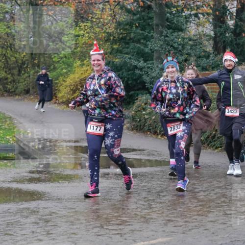 07.12.2025 - St. Pauli X-Mass-Run No. 15 Michael Burmester http://msf.ph/oto/9401650 07.12.2025 10:27:34 Laufen 1177, 2832, 3437 meine-sportfotos.de