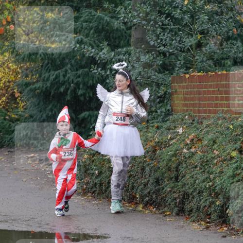 07.12.2025 - St. Pauli X-Mass-Run No. 15 Michael Burmester http://msf.ph/oto/9401726 07.12.2025 10:28:09 Laufen 248, 236 meine-sportfotos.de
