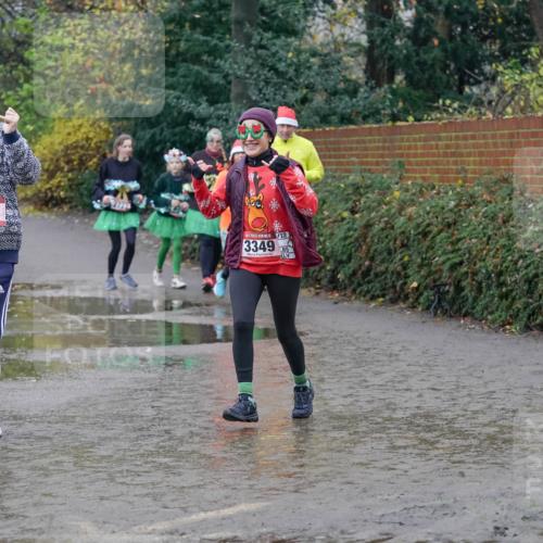 07.12.2025 - St. Pauli X-Mass-Run No. 15 Michael Burmester http://msf.ph/oto/9401767 07.12.2025 10:28:29 Laufen 15, 3353, 15, 712, 3349 meine-sportfotos.de