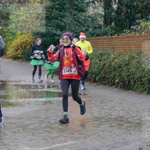07.12.2025 - St. Pauli X-Mass-Run No. 15 Michael Burmester http://msf.ph/oto/9401768 07.12.2025 10:28:29 Laufen 5, 3353, 15, 12, 3349, 66 meine-sportfotos.de