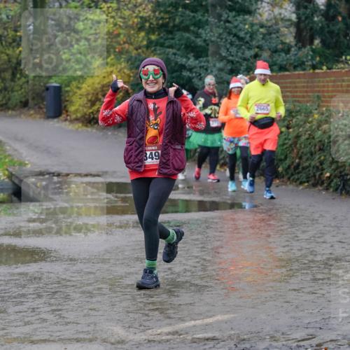 07.12.2025 - St. Pauli X-Mass-Run No. 15 Michael Burmester http://msf.ph/oto/9401769 07.12.2025 10:28:29 Laufen 15, 3353, 15, 349, 2665 meine-sportfotos.de