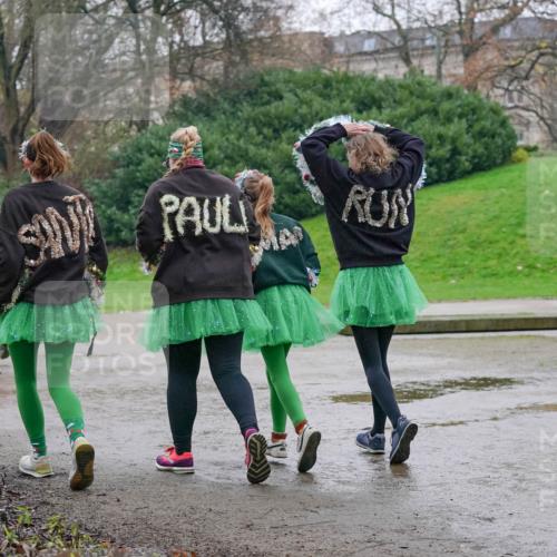 07.12.2025 - St. Pauli X-Mass-Run No. 15 Michael Burmester http://msf.ph/oto/9401803 07.12.2025 10:28:45 Laufen  meine-sportfotos.de