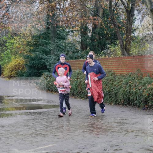 07.12.2025 - St. Pauli X-Mass-Run No. 15 Michael Burmester http://msf.ph/oto/9401810 07.12.2025 10:28:48 Laufen 1459, 58 meine-sportfotos.de
