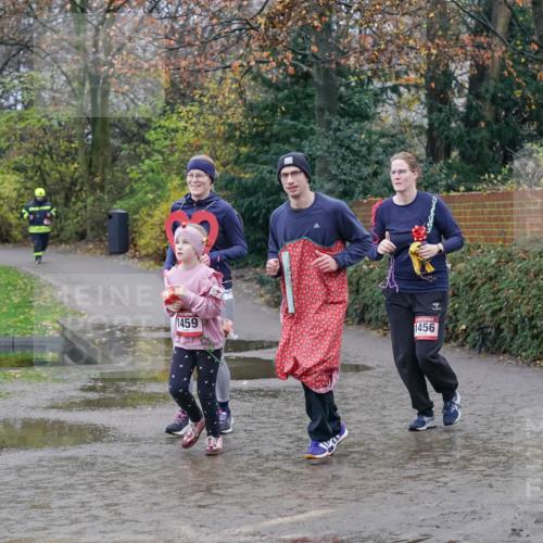 07.12.2025 - St. Pauli X-Mass-Run No. 15 Michael Burmester http://msf.ph/oto/9401814 07.12.2025 10:28:49 Laufen 1459, 1456 meine-sportfotos.de