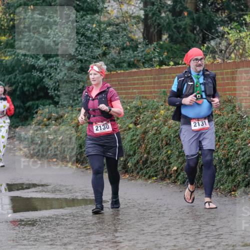 07.12.2025 - St. Pauli X-Mass-Run No. 15 Michael Burmester http://msf.ph/oto/9401832 07.12.2025 10:29:10 Laufen 2893, 2130, 2131 meine-sportfotos.de