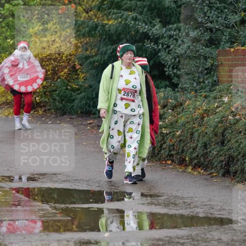 07.12.2025 - St. Pauli X-Mass-Run No. 15 Michael Burmester http://msf.ph/oto/9401853 07.12.2025 10:29:19 Laufen 1660, 2879 meine-sportfotos.de