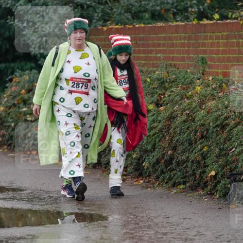 07.12.2025 - St. Pauli X-Mass-Run No. 15 Michael Burmester http://msf.ph/oto/9401856 07.12.2025 10:29:21 Laufen 15, 2879, 898 meine-sportfotos.de