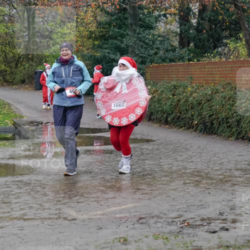 07.12.2025 - St. Pauli X-Mass-Run No. 15 Michael Burmester http://msf.ph/oto/9401870 07.12.2025 10:29:31 Laufen 49, 1660 meine-sportfotos.de