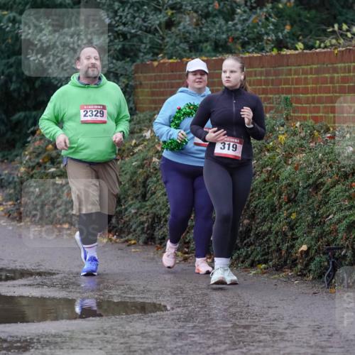 07.12.2025 - St. Pauli X-Mass-Run No. 15 Michael Burmester http://msf.ph/oto/9401907 07.12.2025 10:29:58 Laufen 2329, 319 meine-sportfotos.de