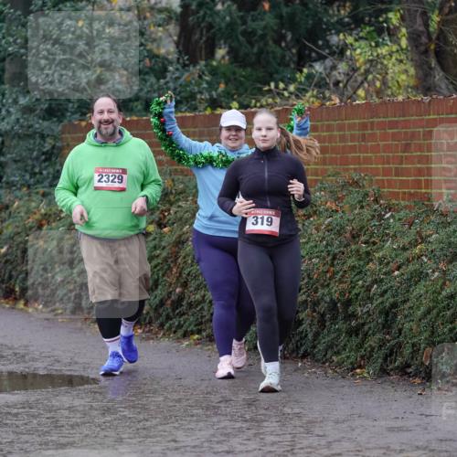 07.12.2025 - St. Pauli X-Mass-Run No. 15 Michael Burmester http://msf.ph/oto/9401909 07.12.2025 10:30:00 Laufen 2329, 319 meine-sportfotos.de