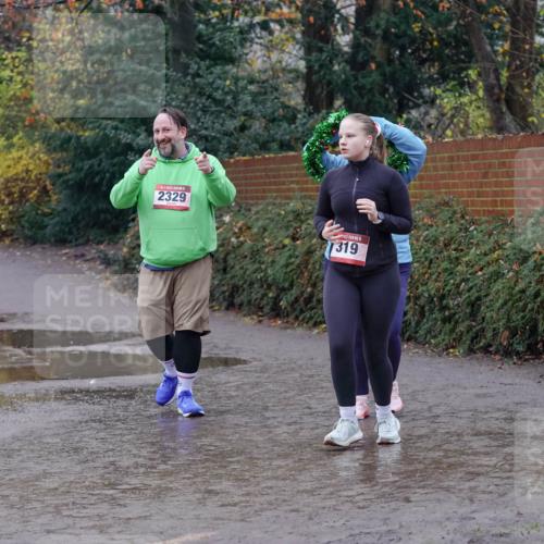 07.12.2025 - St. Pauli X-Mass-Run No. 15 Michael Burmester http://msf.ph/oto/9401918 07.12.2025 10:30:03 Laufen 2329, 319 meine-sportfotos.de