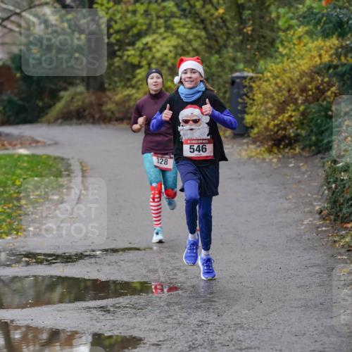 07.12.2025 - St. Pauli X-Mass-Run No. 15 Michael Burmester http://msf.ph/oto/9401948 07.12.2025 10:38:07 Laufen 328, 15, 546, 2 meine-sportfotos.de