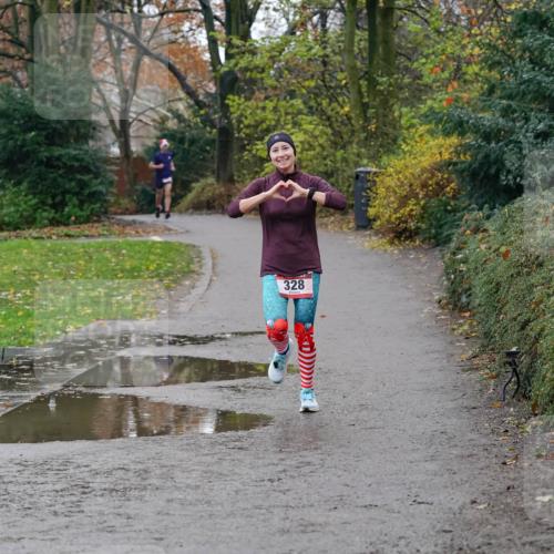 07.12.2025 - St. Pauli X-Mass-Run No. 15 Michael Burmester http://msf.ph/oto/9401953 07.12.2025 10:38:09 Laufen 328 meine-sportfotos.de