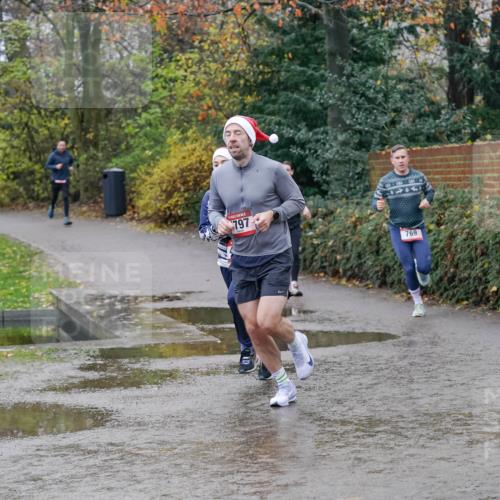 07.12.2025 - St. Pauli X-Mass-Run No. 15 Michael Burmester http://msf.ph/oto/9401970 07.12.2025 10:38:26 Laufen 797, 769 meine-sportfotos.de