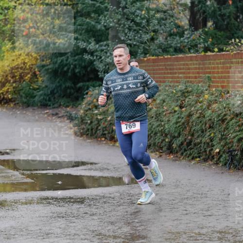 07.12.2025 - St. Pauli X-Mass-Run No. 15 Michael Burmester http://msf.ph/oto/9401974 07.12.2025 10:38:27 Laufen 769 meine-sportfotos.de
