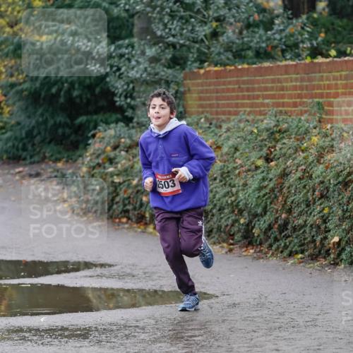 07.12.2025 - St. Pauli X-Mass-Run No. 15 Michael Burmester http://msf.ph/oto/9402007 07.12.2025 10:38:57 Laufen 15, 503 meine-sportfotos.de